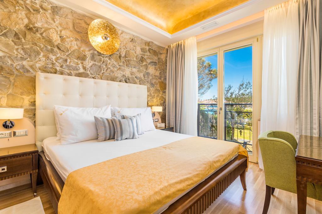 Villas Arbia Banjol Exterior photo